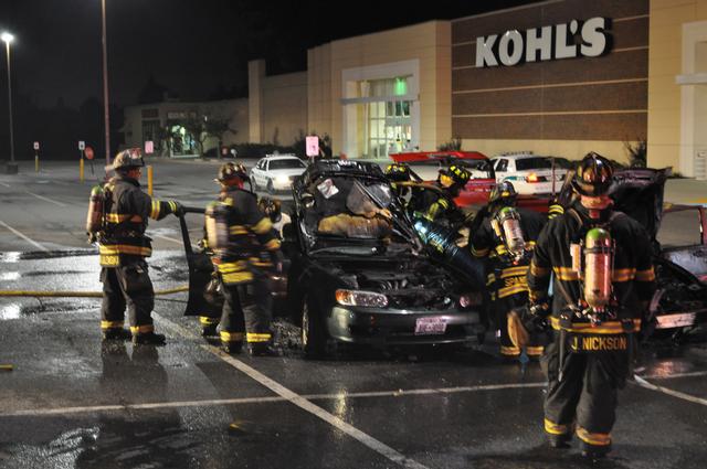 Double Car Fire Kohls Parking Lot